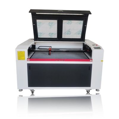 10Μηχανή κοπής με laser gravure 0,6 μm CO2 0-400 mm/s με συσκευή ανύψωσης