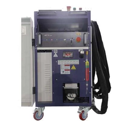 1-1000mm/s Καθαριστικό λέιζερ παλμού Απομάκρυνση σκουριάς 2000w Καθαριστικό λέιζερ χειρός
