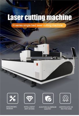 Αυτόματη τροφοδοσία Laser Cutter Fiber Εργασιακό τραπέζι 1500 * 3000mm Cnc Laser Fiber Machine